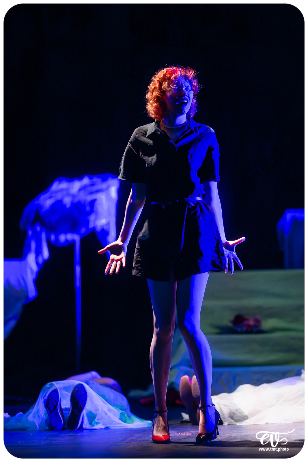 BLANCHE-NEIGE FOUTUE FORET